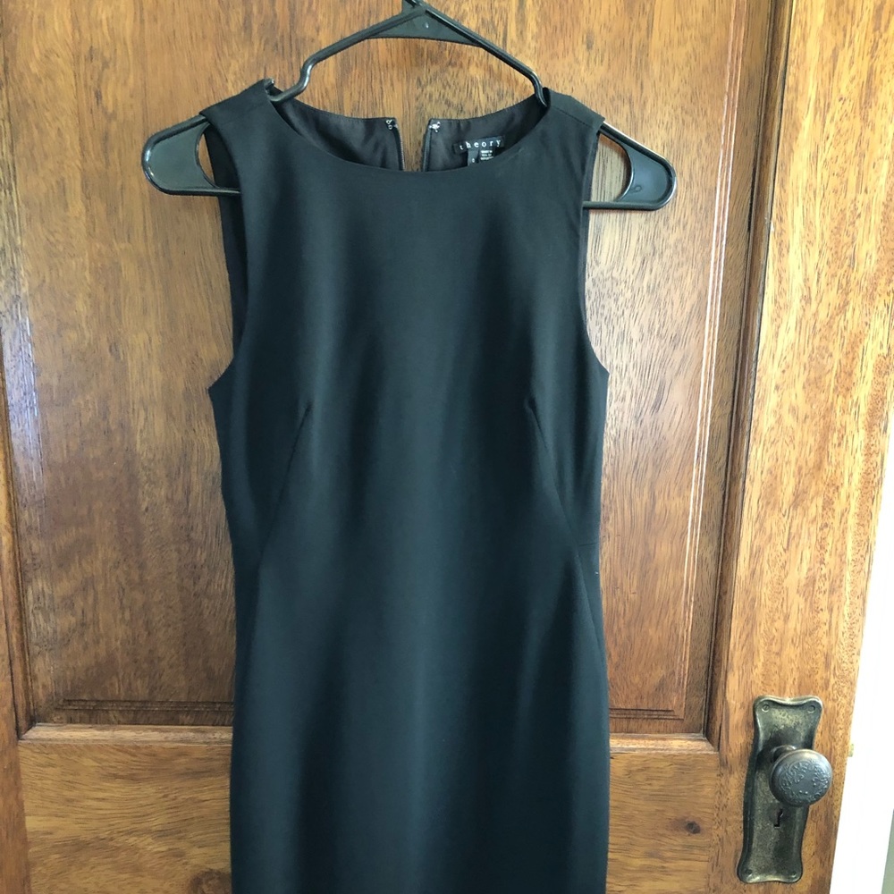 Theory size 0 black shift dress